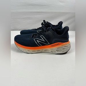 New Balance MMORVO3 Eclipse Orange Sized 9.5US Mens Fresh Foam V3 Shoe